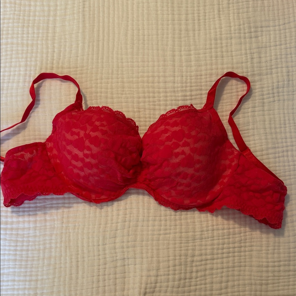 Victoria's Secret Red Lace Underwire Bra